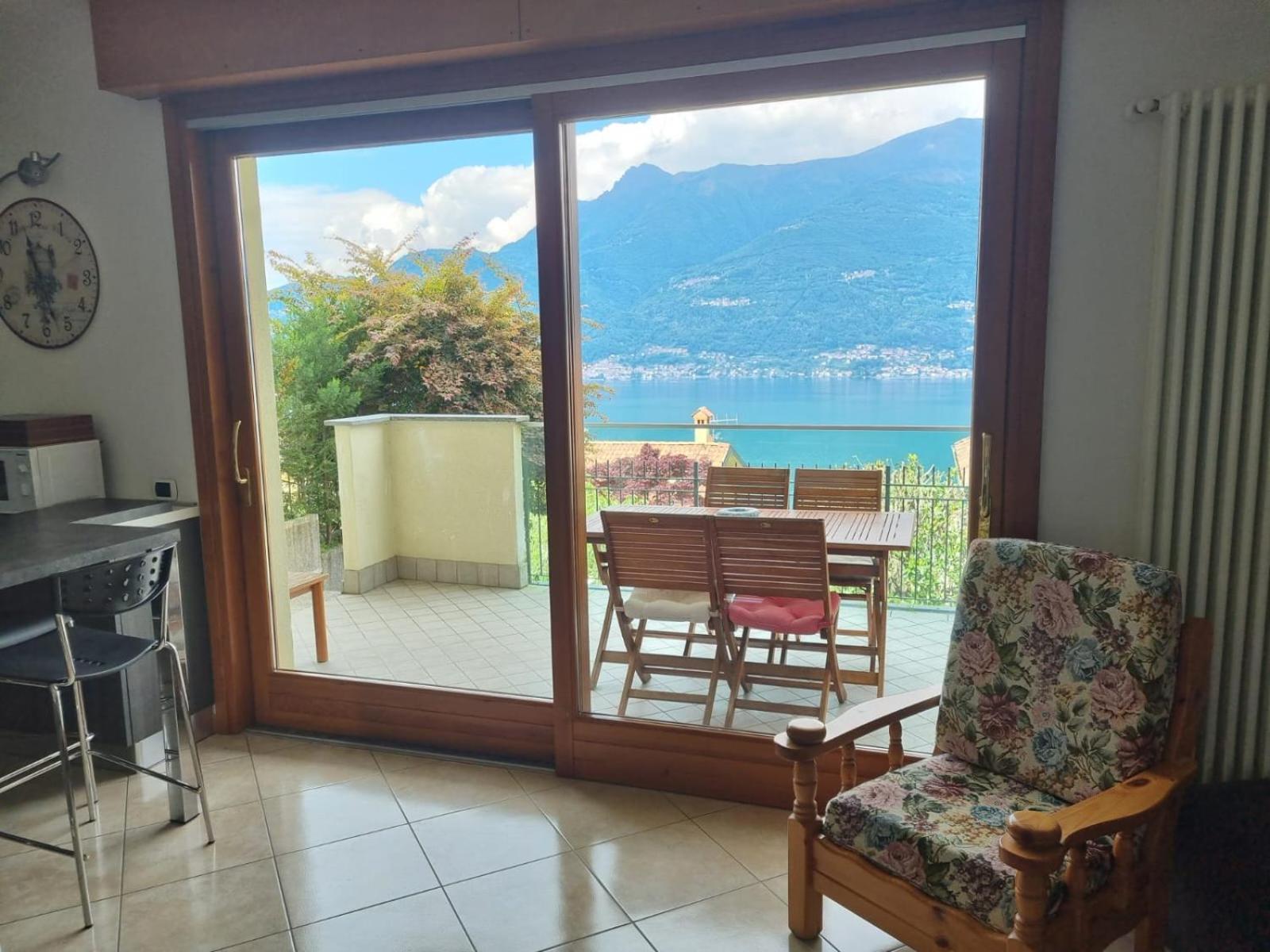 Apartment With Garden And Terrace Beautiful Lake View 벨라노 외부 사진