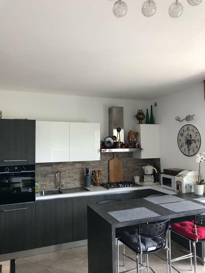 Apartment With Garden And Terrace Beautiful Lake View 벨라노 외부 사진