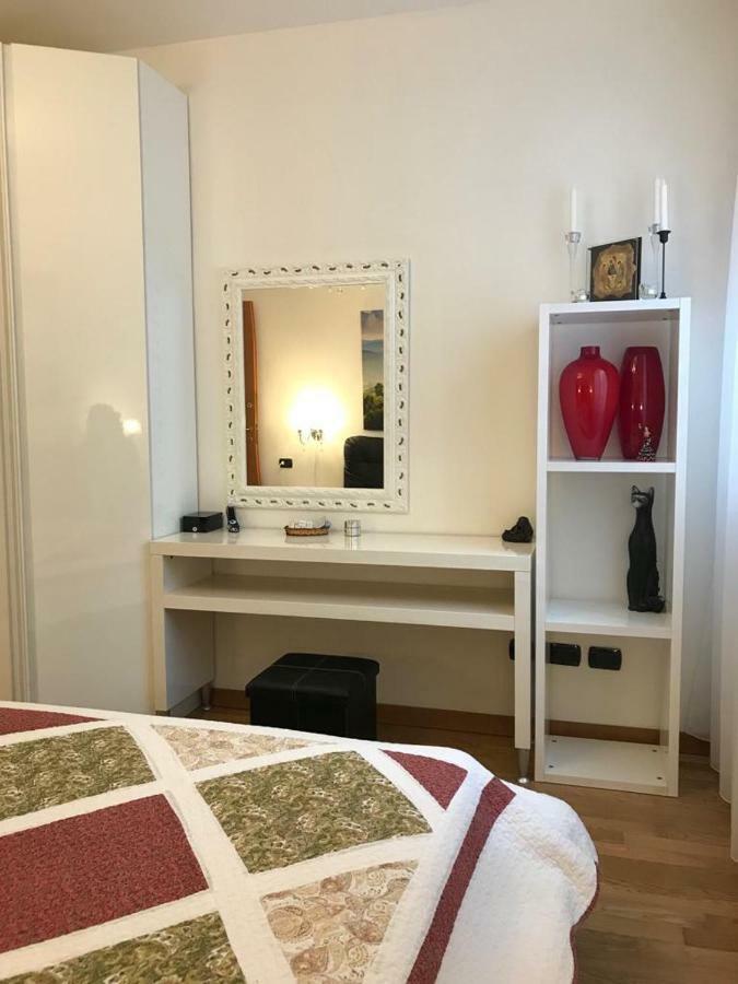 Apartment With Garden And Terrace Beautiful Lake View 벨라노 외부 사진